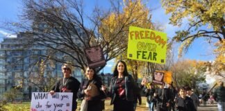 Anti-mask rally to protest mask mandate in Calgary october 2020