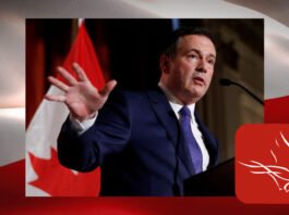 POLONIA W CALGARY POPIERA JASONA KENNEY