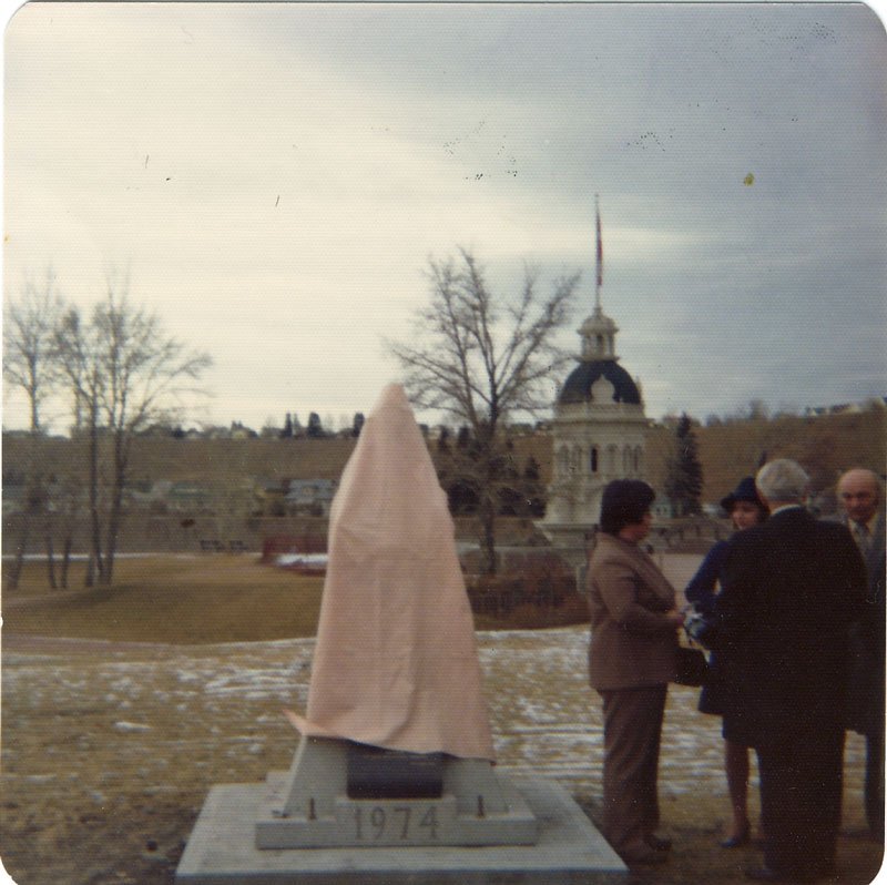 Uroczyste odsloniecie Pomnika odbylo sie w 1974 roku.