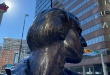 Popiersie Fryderyka Chopina w Calgary
