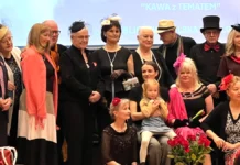 „Miłosne kartki z kalendarza polskiej poezji” "Wspólne czytanie - Poezja miłosna" Dom Polski w Calgary