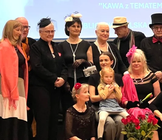 "Wspólne czytanie - Poezja miłosna" Dom Polski w Calgary