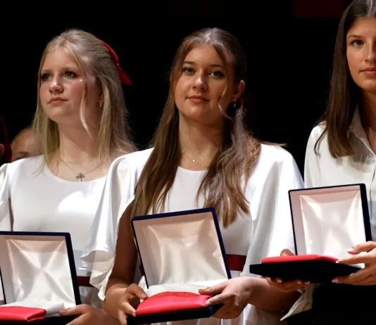 Amela Lezon laureatka Być Polakiem top