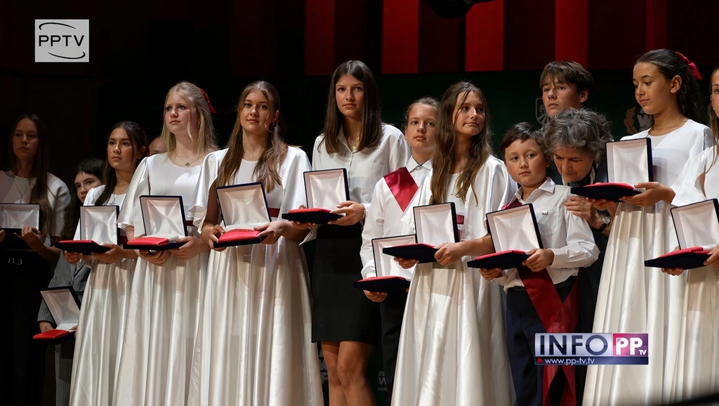Młodzi Polacy z całego świata spotkali się w Warszawie! XVII Gala „Być Polakiem”